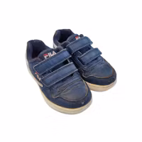 Storlek 25, Fila, skick B