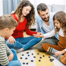 Magnet Hero Sällskapsspel