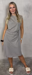 La Petite klänning beige/taupe