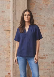 Pearl blus i 3 olika färger i 2xXL