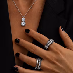 Linked trio ring