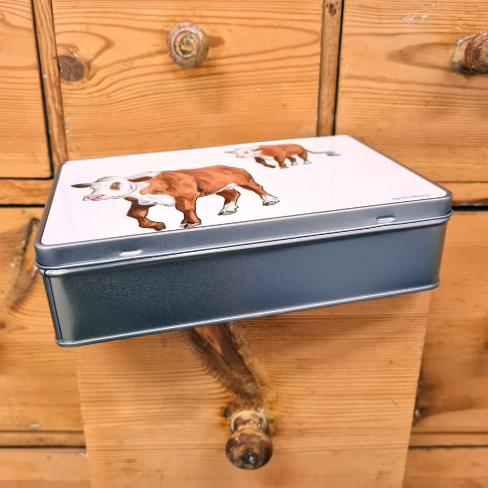 Liten förvaringsbuk med kor