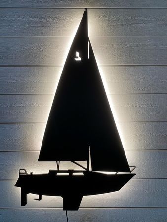 Vägglampa Segelbåt LINJETT 32
