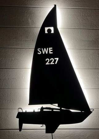 Vägglampa Segelbåt Omega 28