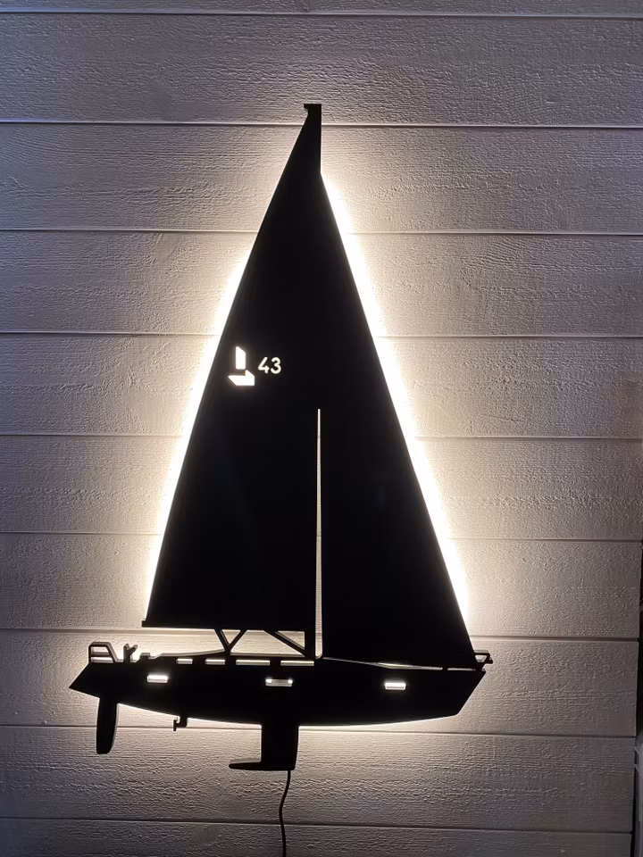 Vägglampa Segelbåt LINJETT 43