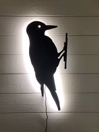 Vägglampa Hackspett