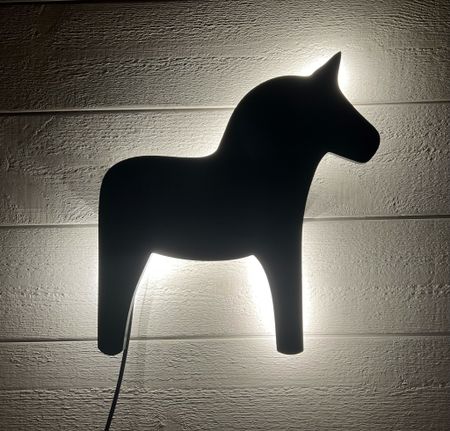 Vägglampa DALLAHÄST