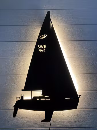 Vägglampa Segelbåt Elan 333
