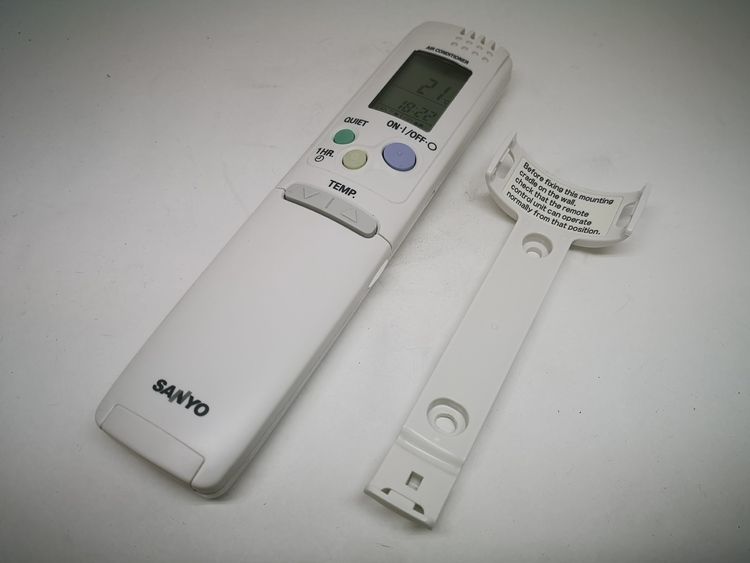 Replacement Remote for Your Sanyo Heat Pump (RCS-3HVPSS4E-T)