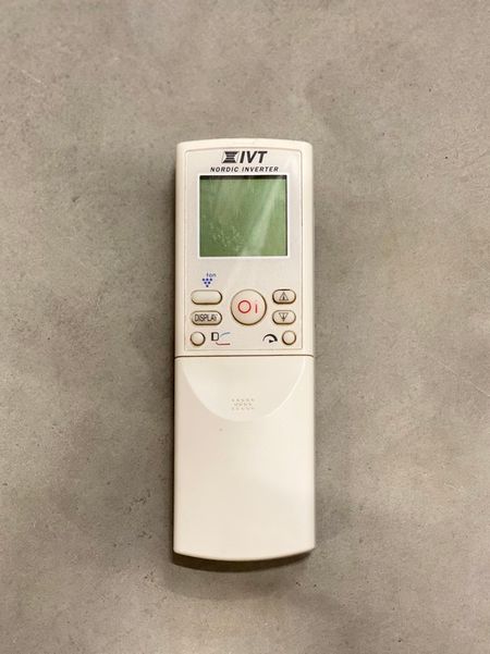 IVT Remote Control (CRMC-A673JBEZ)
