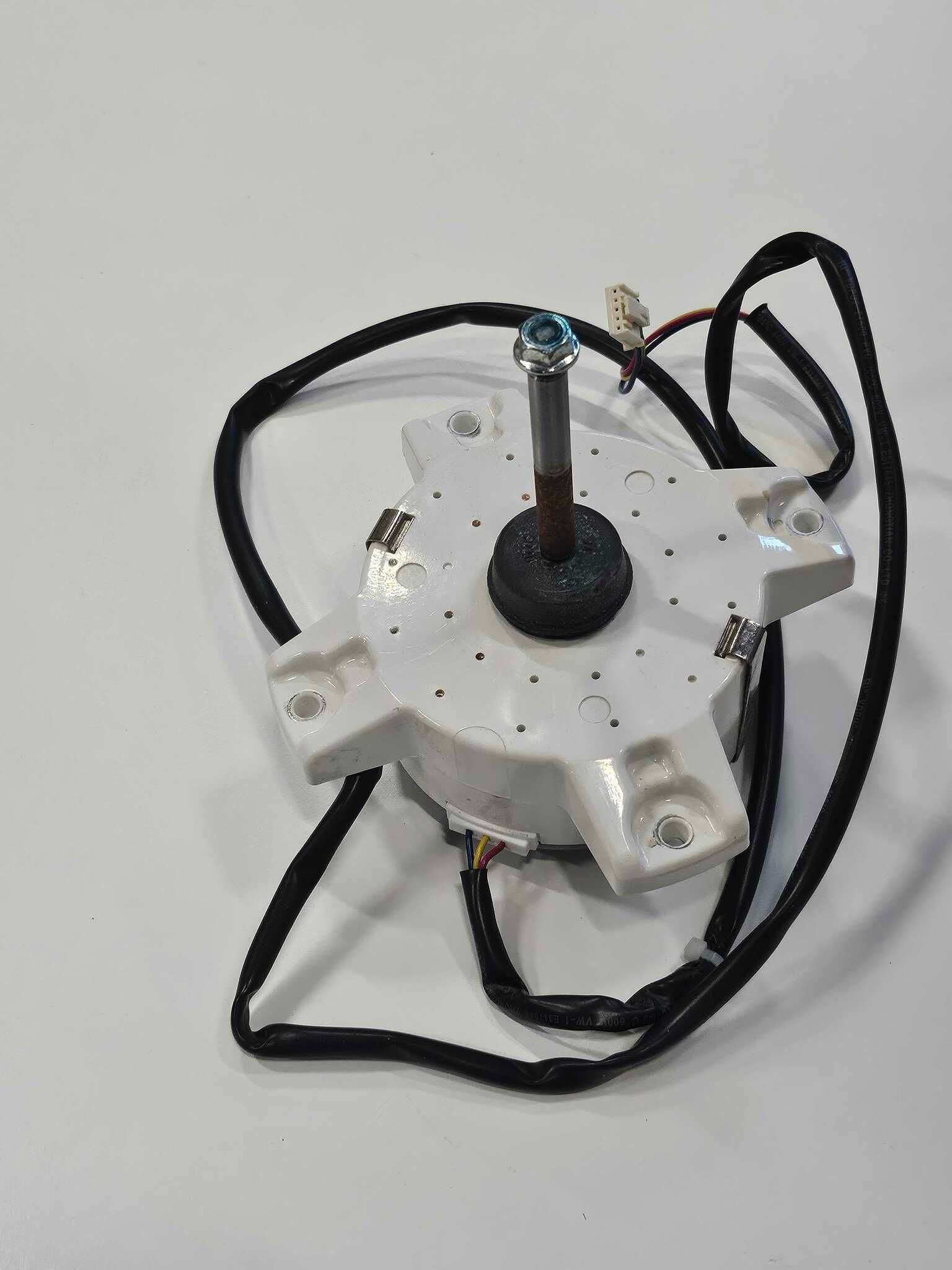 IVT/Bosch Fan Motor (8750501337)