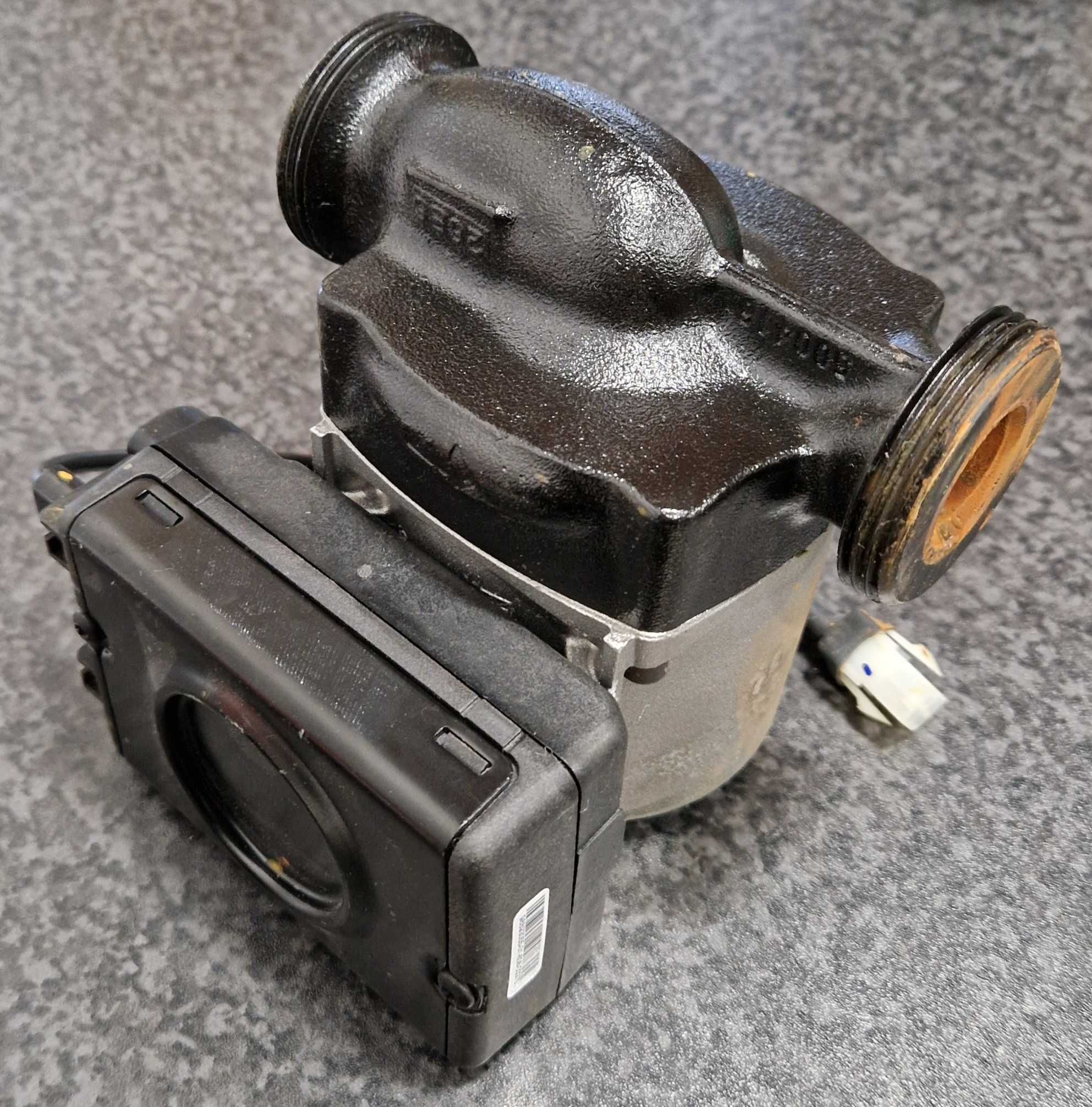 IVT / Bosch Circulation Pump Part no. 8738207571