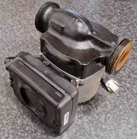 IVT / Bosch Circulation Pump Part no. 8738207571