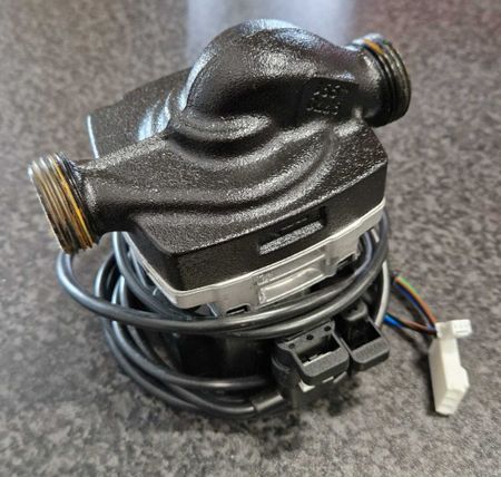 Mitsubishi Electric Circulation Pump Part no. 494033 / S70C11355