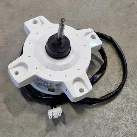 Toshiba Fan Motor Part no. 43T21460