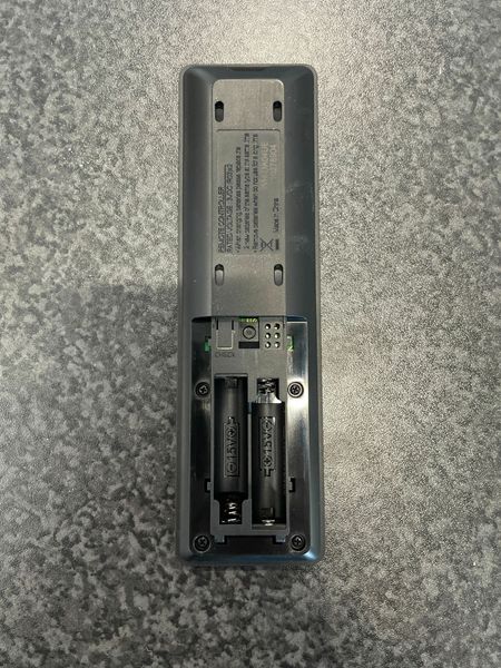 Toshiba remote controller part no.WH-UA04UE