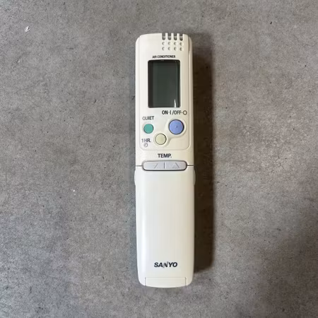 Replacement Remote for Your Sanyo Heat Pump (RCS-3HVPSS4E-T)