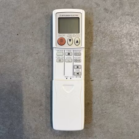Mitsubishi Electric Remote Control Part no. KM05B
