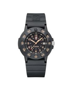 Luminox Original Navy Seal Sort / Sort / Gull 43mm