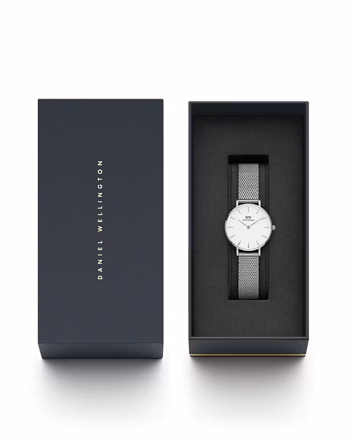 Daniel Wellington Petite Sterling 28mm White