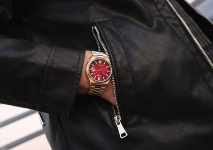 Citizen Tsuyosa Automatic Gullfarget / Rød 40mm