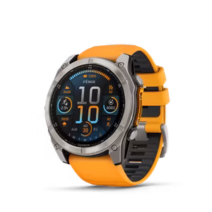 Garmin fēnix 8 – 51 mm, AMOLED Sapphire, Titan med oransje/grafittfarget silikonrem