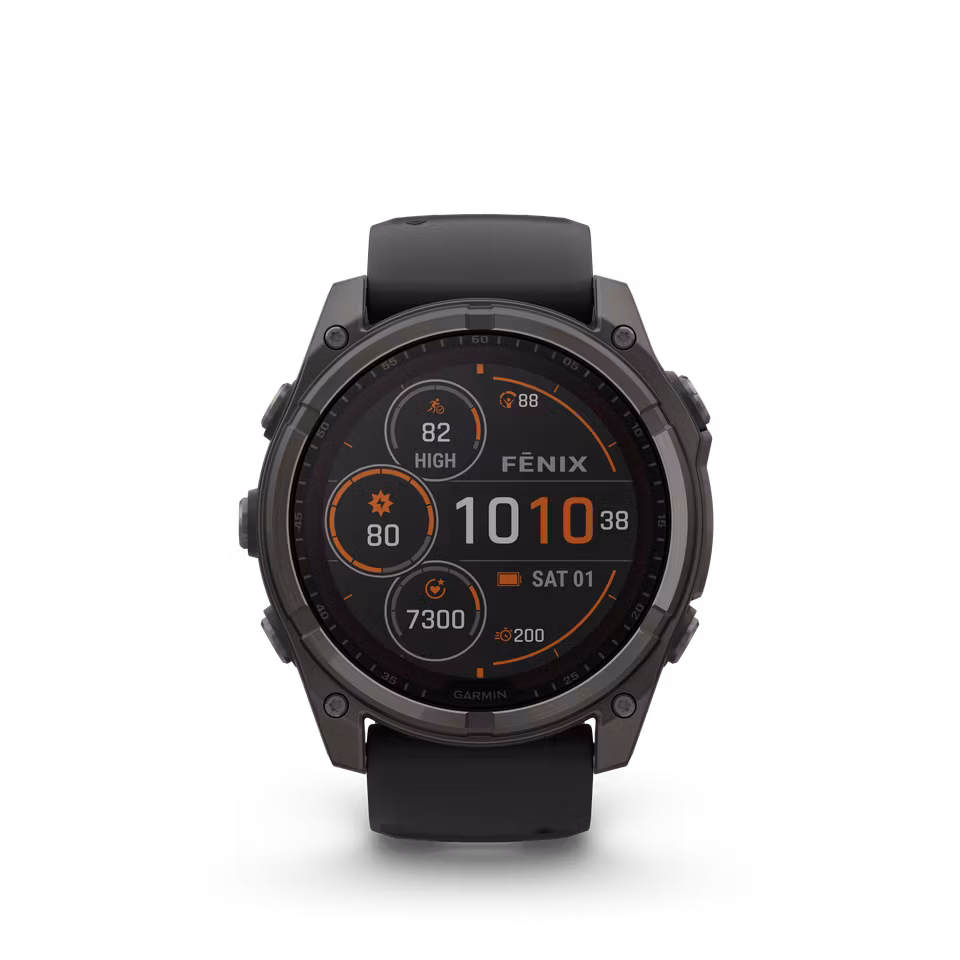 Garmin fēnix® 8–51 mm, Solar, Sapphire Sapphire, Karbongrå DLC-titan med sort/steingrå silikonrem