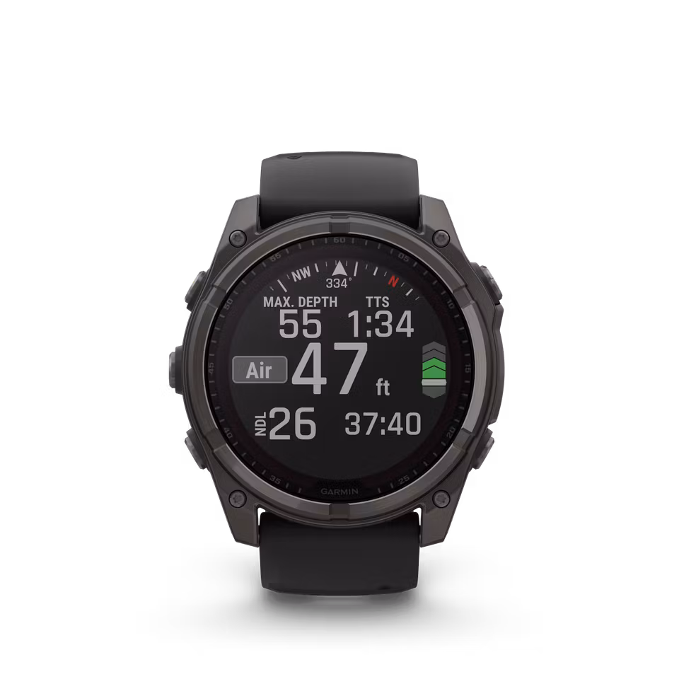 Garmin fēnix® 8–51 mm, Solar, Sapphire Sapphire, Karbongrå DLC-titan med sort/steingrå silikonrem