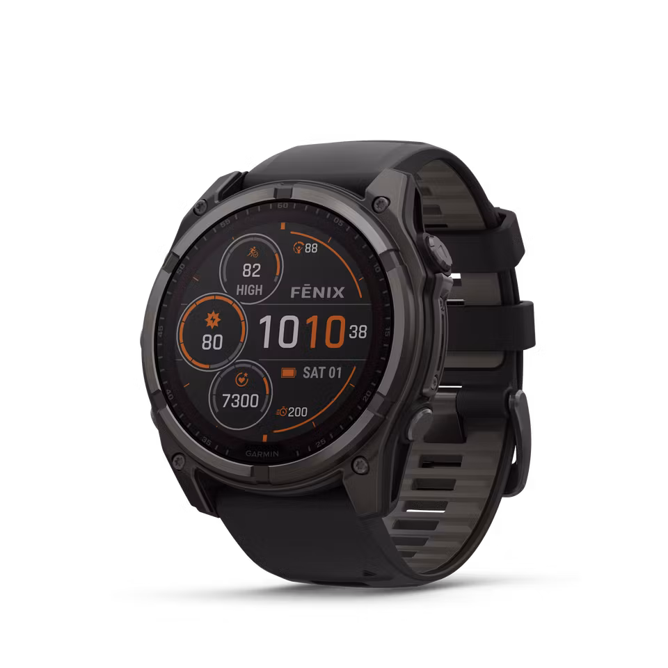 Garmin fēnix® 8–51 mm, Solar, Sapphire Sapphire, Karbongrå DLC-titan med sort/steingrå silikonrem