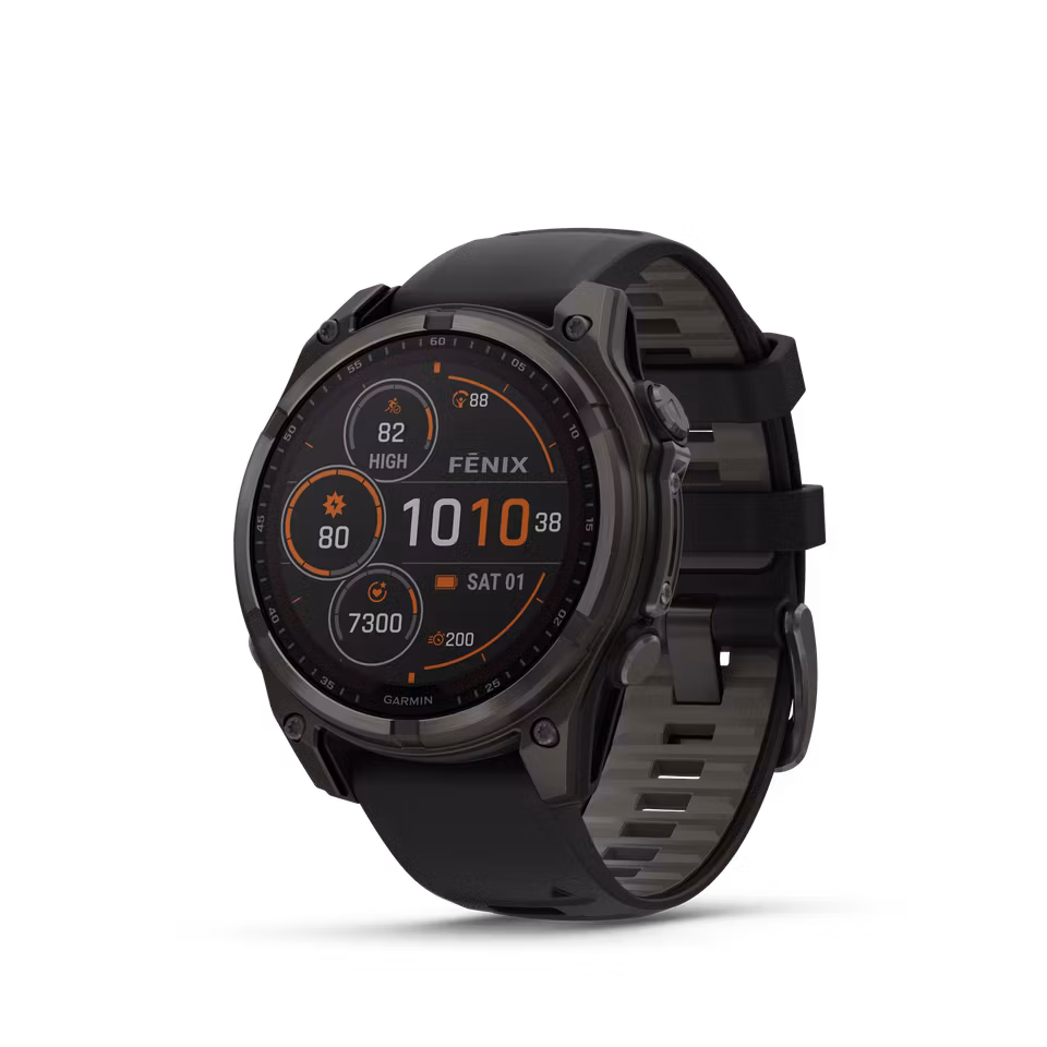 Garmin fēnix® 8–47 mm, Solar, Sapphire Sapphire, Karbongrå DLC-titan med sort/steingrå silikonrem