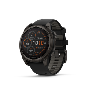 Garmin fēnix® 8–47 mm, Solar, Sapphire Sapphire, Karbongrå DLC-titan med sort/steingrå silikonrem