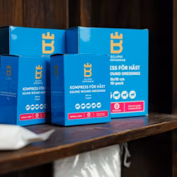 ECLIPSE BIOFARMAB Kompress för häst 5x5 cm 5-pack