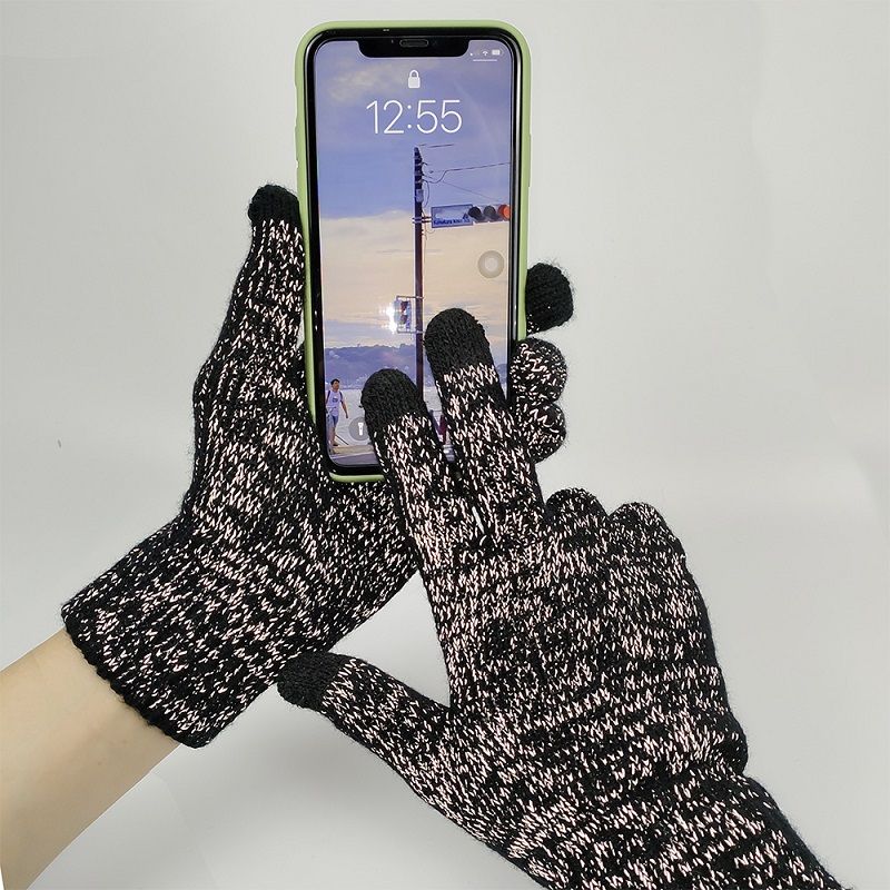 Fingervantarna kan användas med mobilen