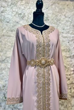 Skärp Sakina