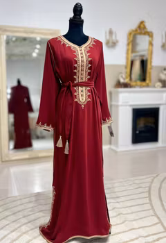 Qandora Ines Vinröd