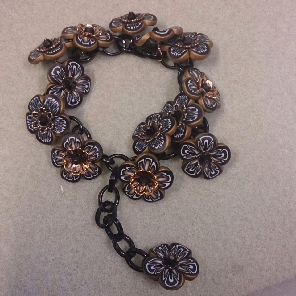 Blomarmband