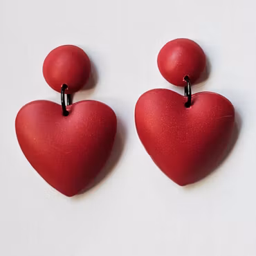Örhängen med hjärtan