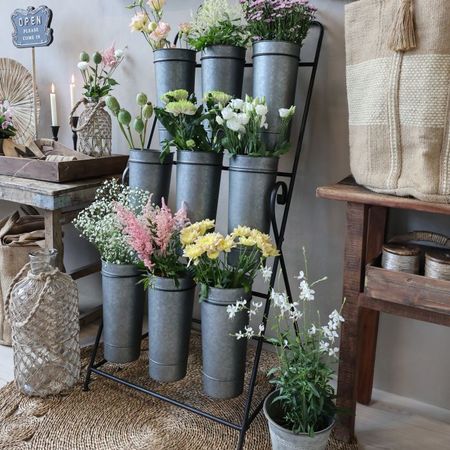 Blomhylla med 9 krukor