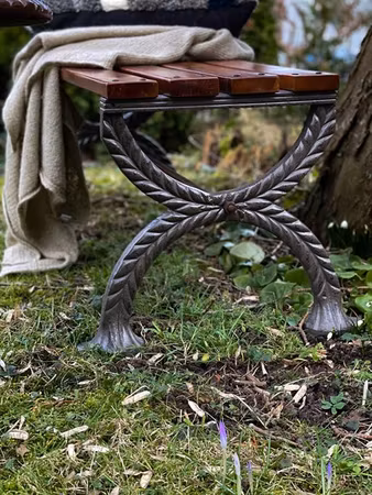 Ivy leaf bench Gjutjärn