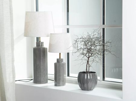 Bordslampa Line Granit