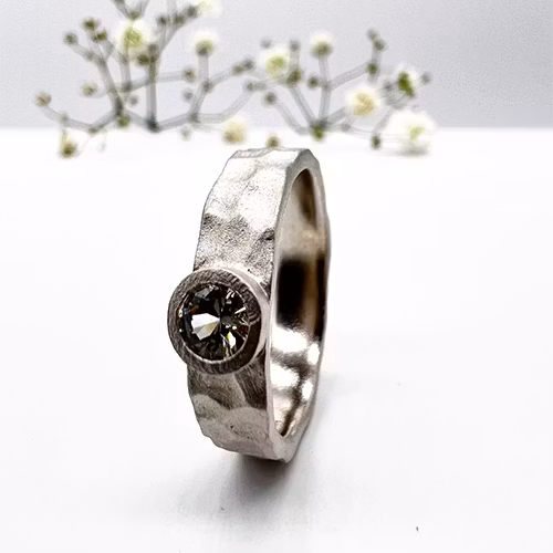 Misty Forest "Valley" Ring - 18K Vitguld med Rhodium