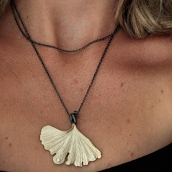Halsband Ebisu Ginkgo - Brons/Guld