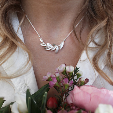 Olive Twig Necklace, halsband silver / guld