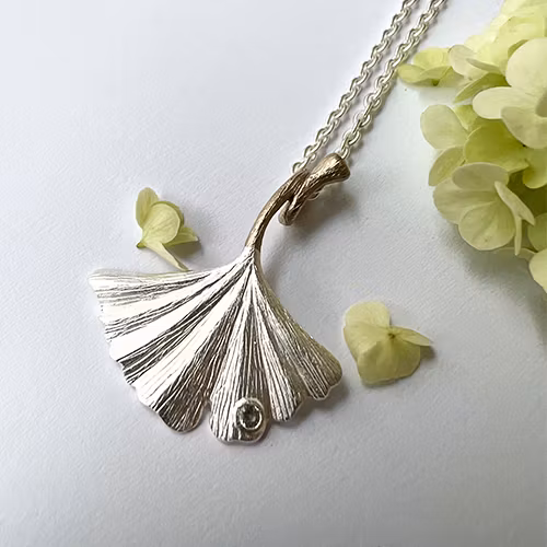 Halsband Kyoto Ginkgo - Silver
