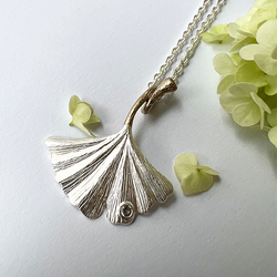 Halsband Kyoto Ginkgo - Silver