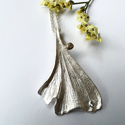 Halsband Ginza Ginkgo Leaf - Silver