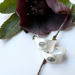 Örhängen Amorgos Olive - Silver