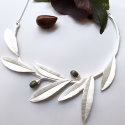 Halsband Green Olive - Silver