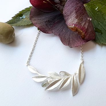 Olive Twig Necklace, halsband silver / guld