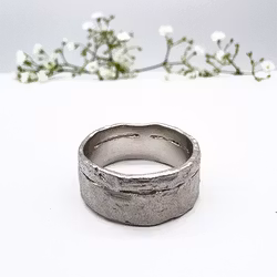 Misty Forest Wilderness Mens Ring - 18K White Gold with Rhodium